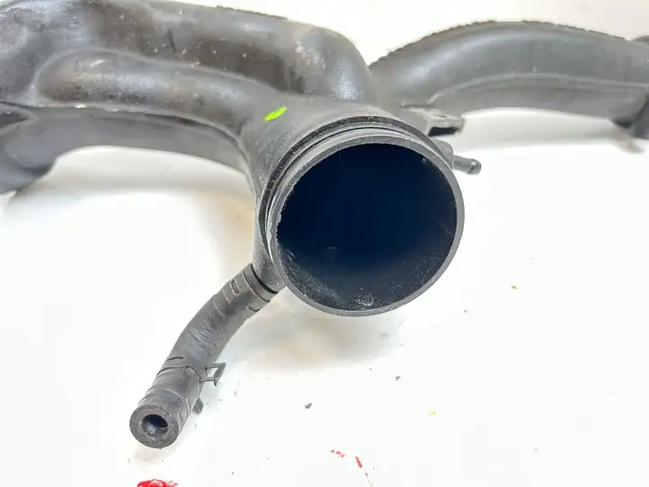 Porsche 911 996 (1997 - 2005)  9961106462R Другая деталь (детали) коллектора выброса