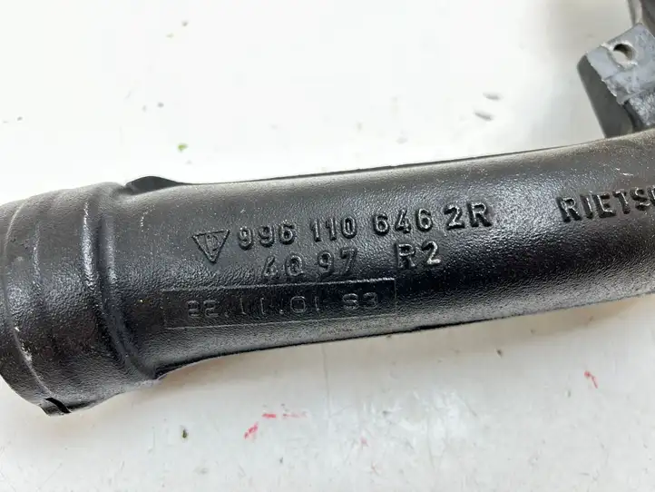 Porsche 911 996 (1997 - 2005)  9961106462R Другая деталь (детали) коллектора выброса