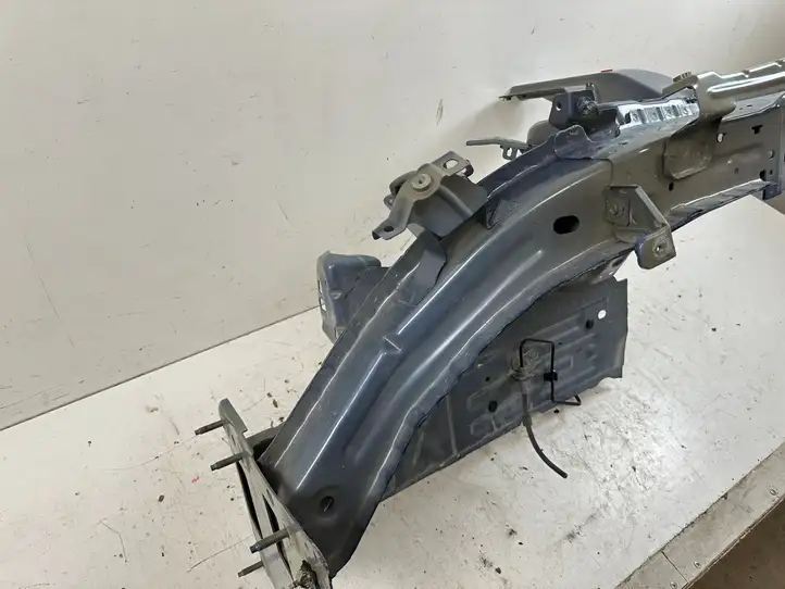 Ford Mustang Mach-E (2020 - ) Лонжерон кузова — фото 3