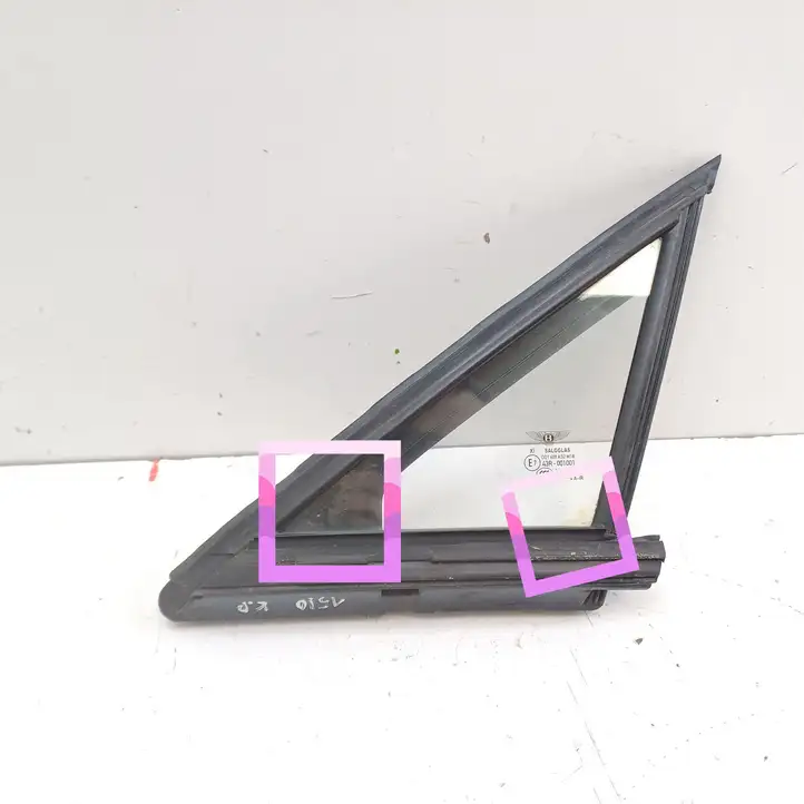 Bentley Flying Spur (2013 - 2019)  4W0837439 Маленькое стекло 