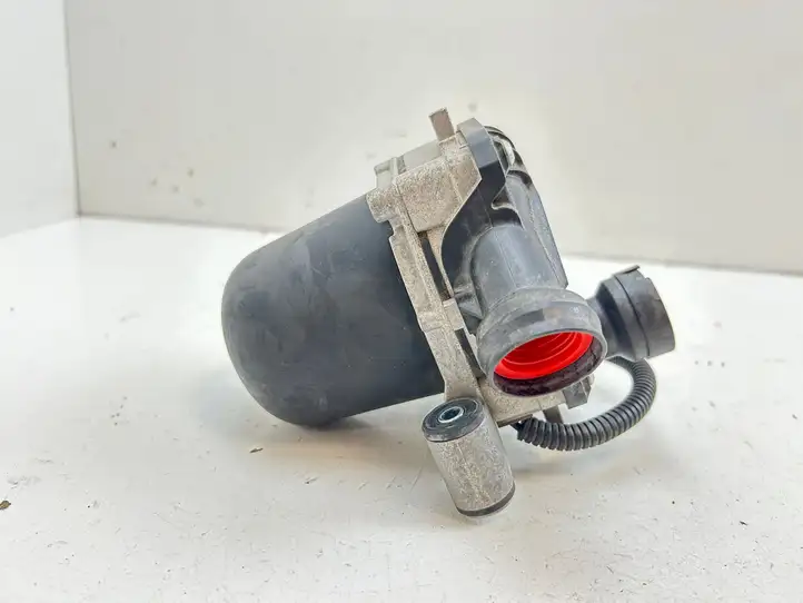 Porsche 911 997 (2004 - 2013)  99760520400 Вторичный воздушный насос