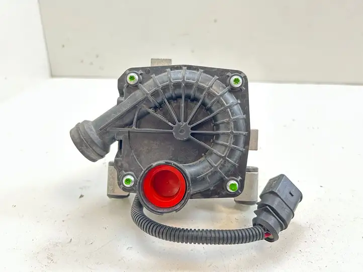 Porsche 911 997 (2004 - 2013)  99760520400 Вторичный воздушный насос