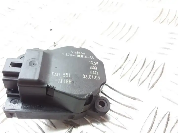 Ford Mondeo Mk III (2000 - 2007)  1S7H19E616AA Двигатель задвижки потока воздуха