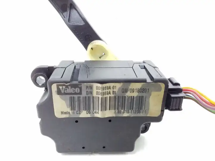 Opel Signum (2002 - 2008)  09180201 Двигатель задвижки потока воздуха