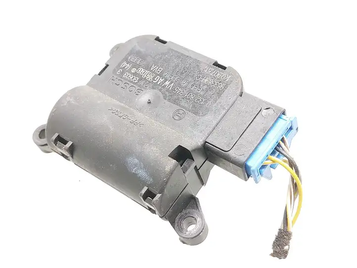 Audi A3/S3 8L (2000 - 2003) 1K0907511 Двигатель задвижки потока воздуха — фото 1
