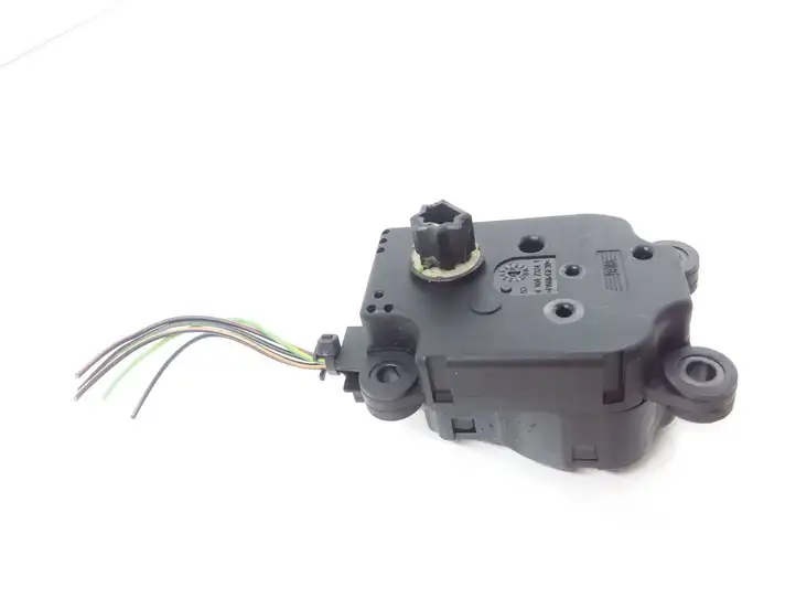 Ford Focus (2011 - 2015) 3M5H19E616AB Двигатель задвижки потока воздуха — фото 1