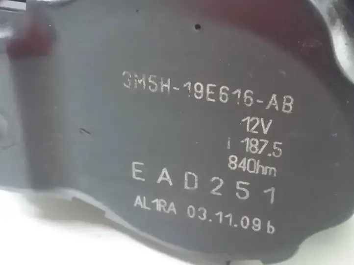 Ford Focus (2011 - 2015) 3M5H19E616AB Двигатель задвижки потока воздуха — фото 2