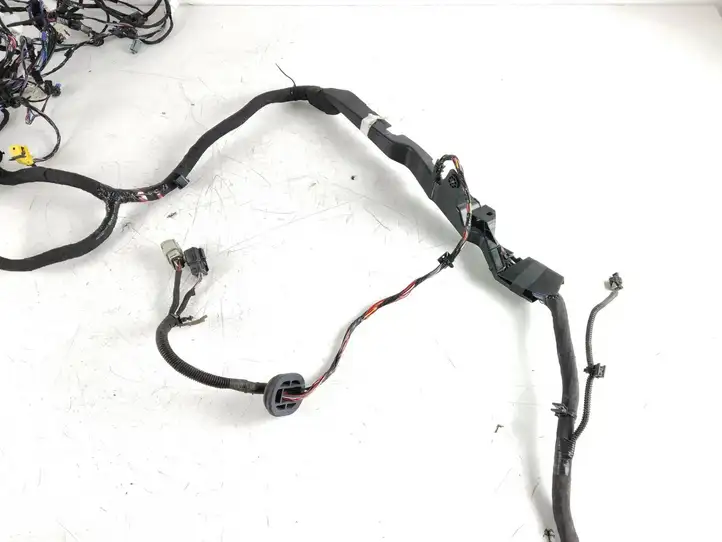Tesla Model X (2015 - 2021) 207242903B Прочая электропроводка — фото 3