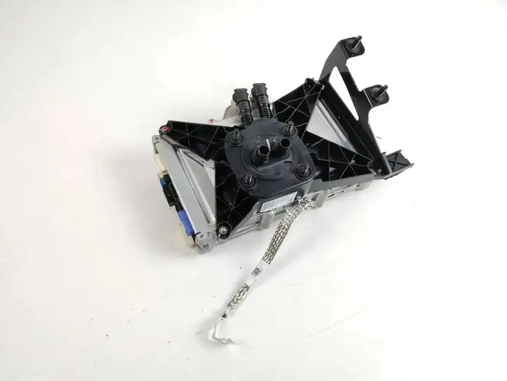 Tesla Model 3 (2017 - 2023) 168127100H Модуль комфорта — фото 1