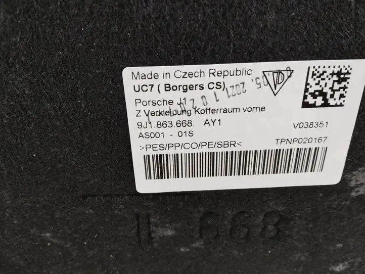 Porsche Taycan 9J1 (2019 - ) 9J1863668 Обшивка бардачка — фото 5
