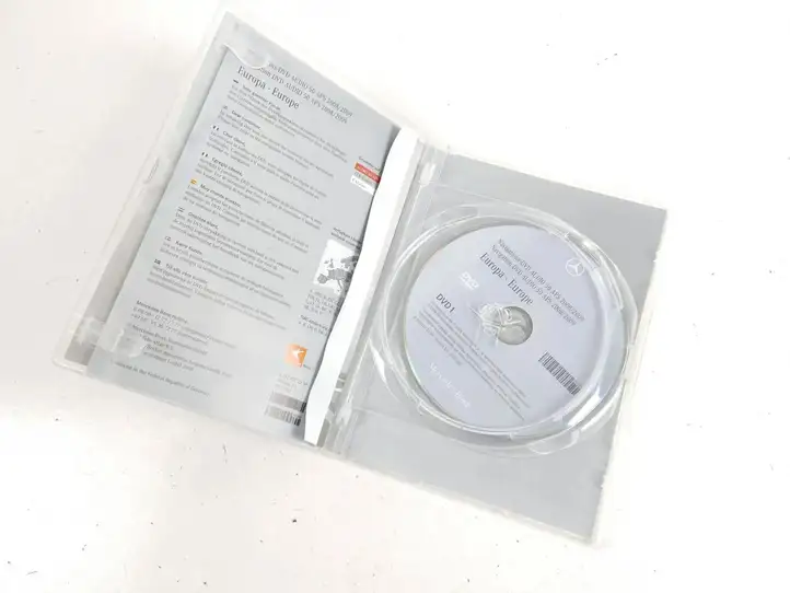 Mercedes-Benz E C207 W207 (2009 - 2017) A2128272359 Навигационные карты CD/DVD — фото 2