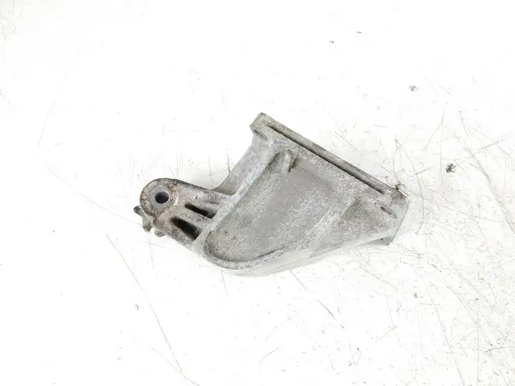 Mercedes-Benz R W251 (2005 - 2013) A1132232604 Кронштейн двигателя — фото 1