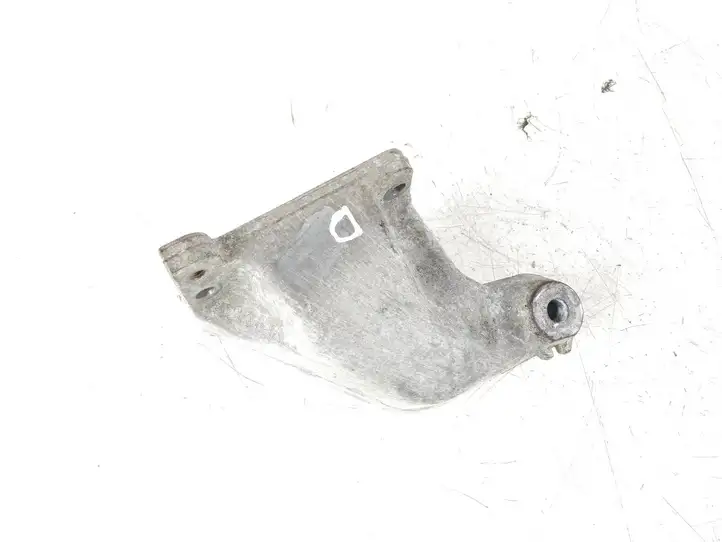 Mercedes-Benz R W251 (2005 - 2013) A1132232604 Кронштейн двигателя — фото 3