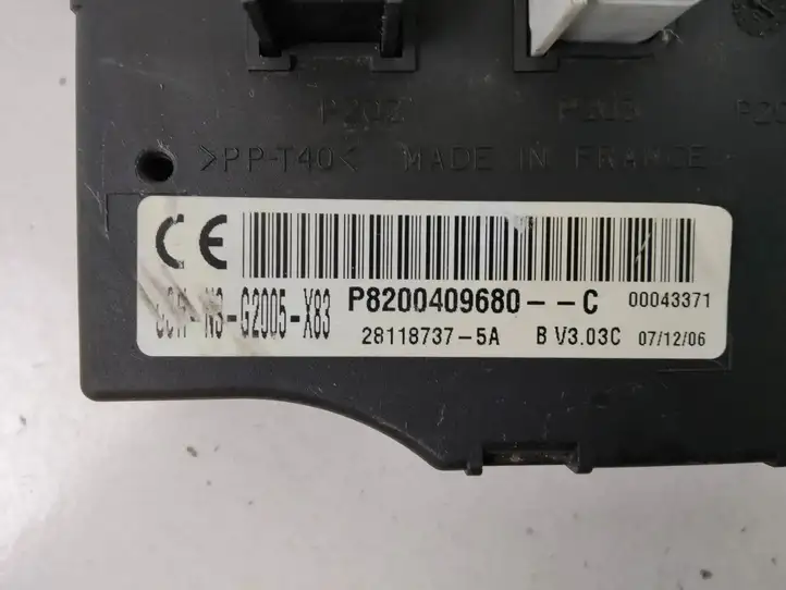 Nissan Primastar (2001 - 2014) 8200409680C Модуль комфорта — фото 4