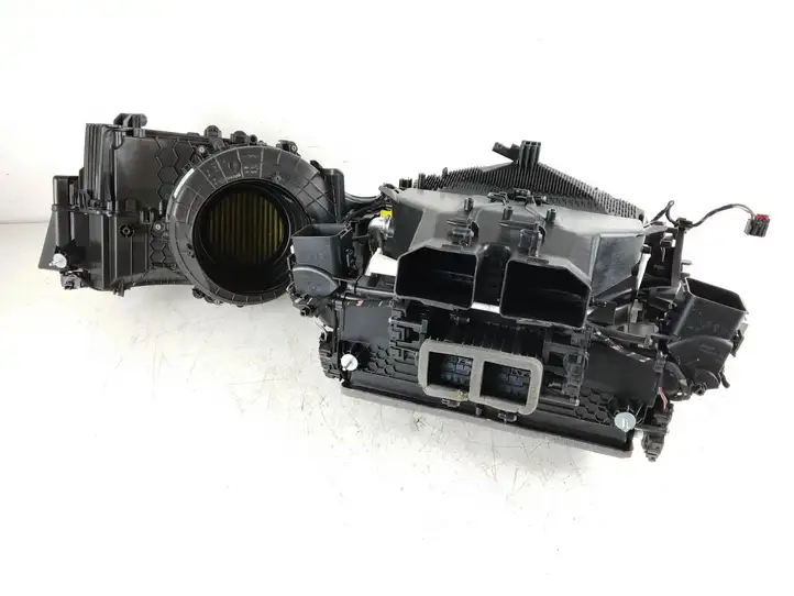 Porsche Taycan 9J1 (2019 - ) 9J1820005K Комплект системы вентиляции салона — фото 4