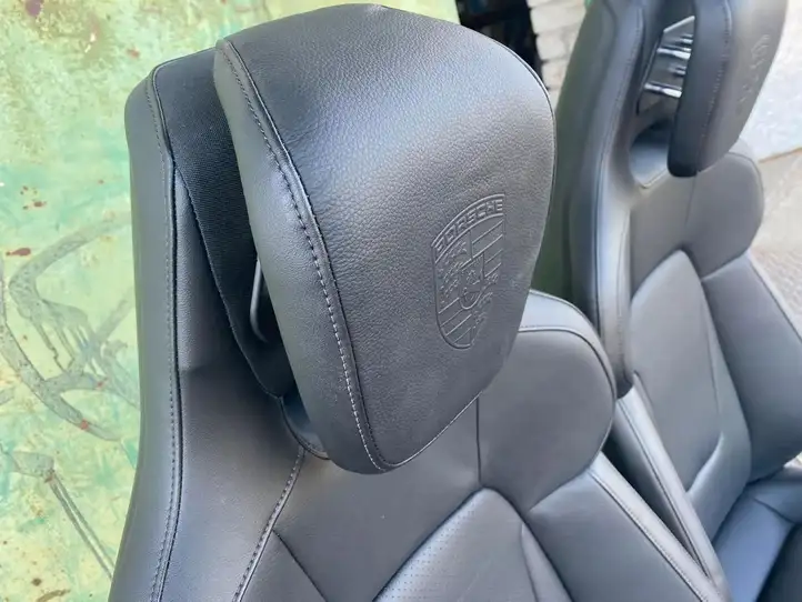 Porsche Taycan 9J1 (2019 - ) Комплект отделки дверей — фото 5