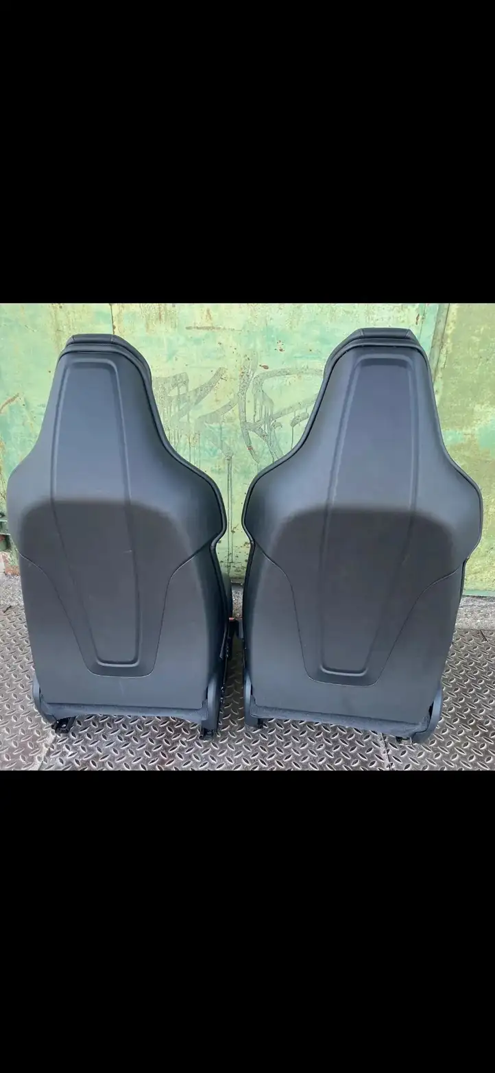 Porsche Taycan 9J1 (2019 - ) Комплект отделки дверей — фото 22