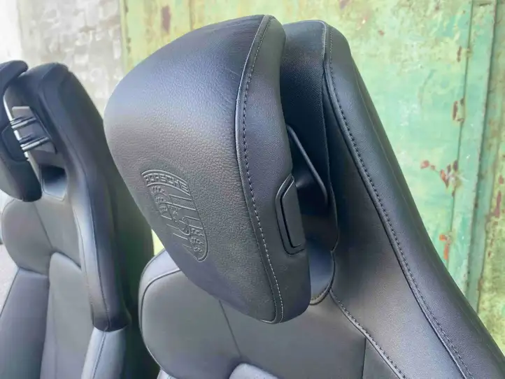 Porsche Taycan 9J1 (2019 - ) Комплект отделки дверей — фото 32