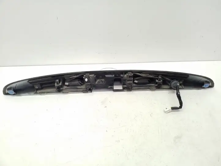 Nissan Juke I F15 (2010 - 2018) 908681KR6A Подсветка номера — фото 5
