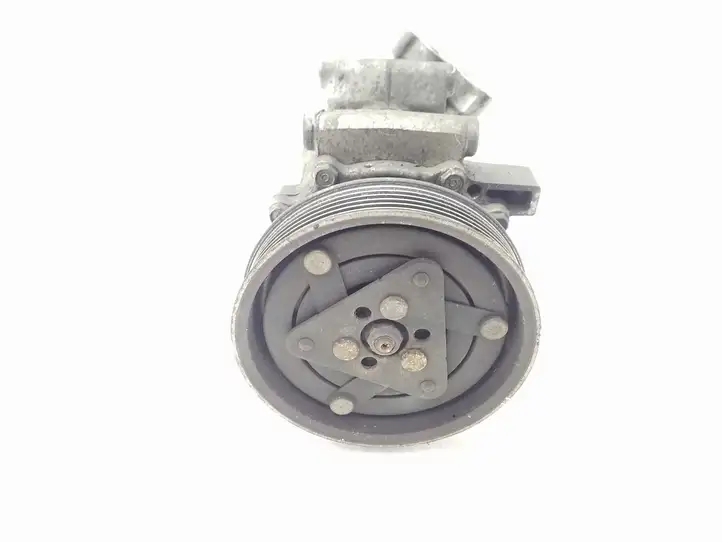 Nissan Juke I F15 (2010 - 2018) 92600AZ74A Компрессор (насос) кондиционера воздуха — фото 2