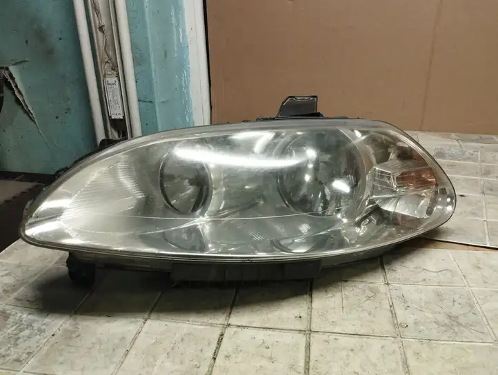 Fiat Croma (2005 - 2011) 51733563 Передняя фара — фото 6
