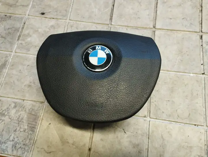 BMW 7 F01 (2008 - 2016) 33677828403 Подушка безопасности руля — фото 1