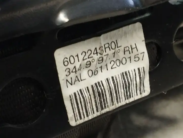 Volvo V50 (2004 - 2008) 30661789 Передний ремень безопасности — фото 8