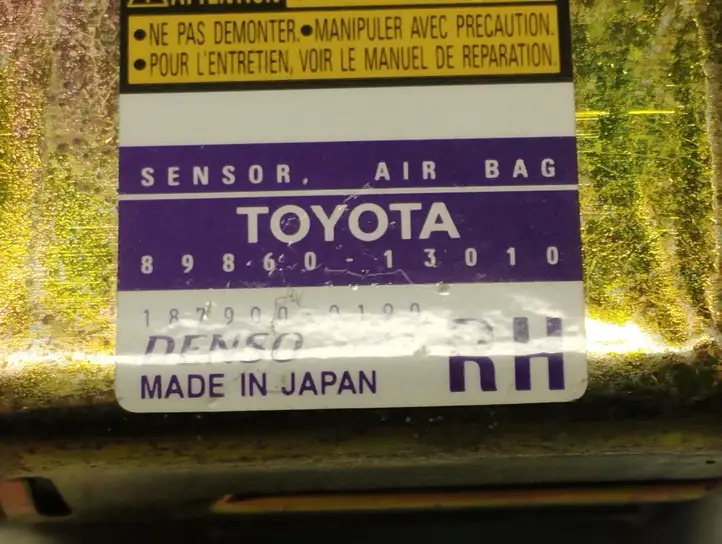 Toyota Corolla Verso E121 (2001 - 2004) 8986013010 Датчик удара SRS — фото 2