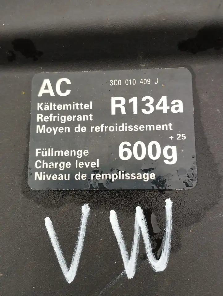 Volkswagen PASSAT B6 (2005 - 2010) 3C0010409J Панель радиаторов двигателя — фото 4