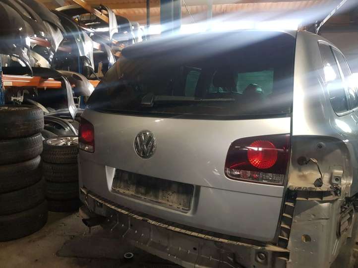 Volkswagen Touareg I Galinis dangtis (bagažinės)