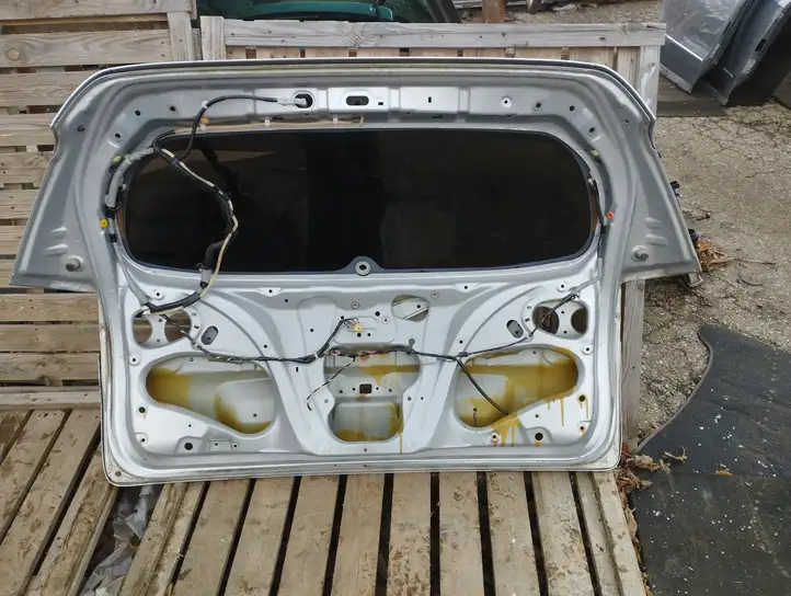 Honda Accord (2003 - 2007) Крышка багажника — фото 4