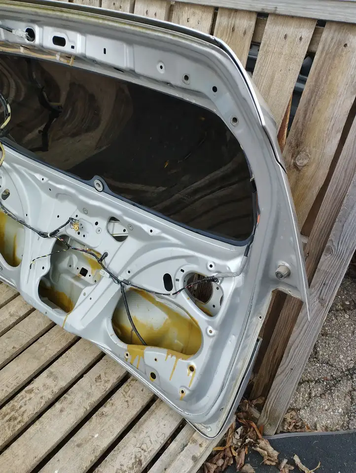 Honda Accord (2003 - 2007) Крышка багажника — фото 5