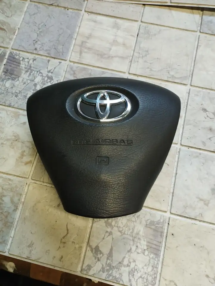 Toyota Auris 150 (2006 - 2012) 6062479 Подушка безопасности руля — фото 1