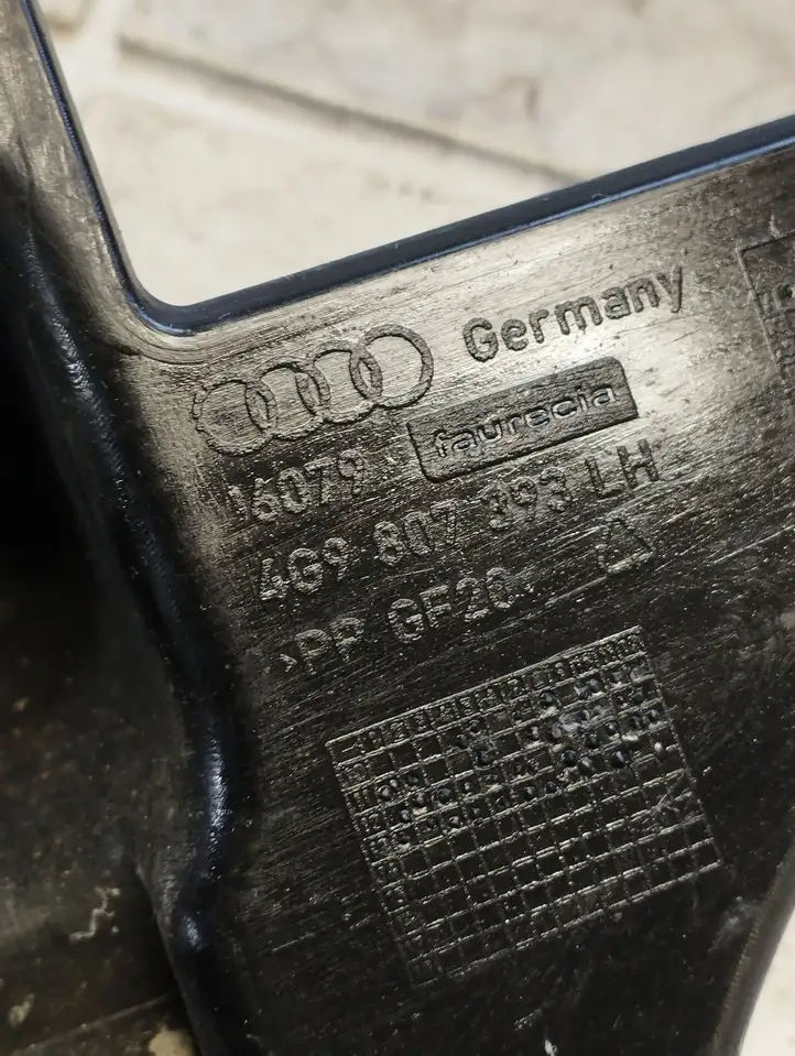 Audi A6 C7 (2011 - 2014) 4G9807393 Кронштейн угловой части бампера — фото 4