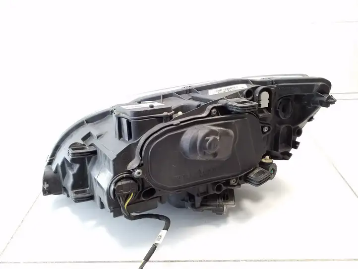 Volvo V60 (2013 - 2018) 31420109 Передняя фара — фото 2