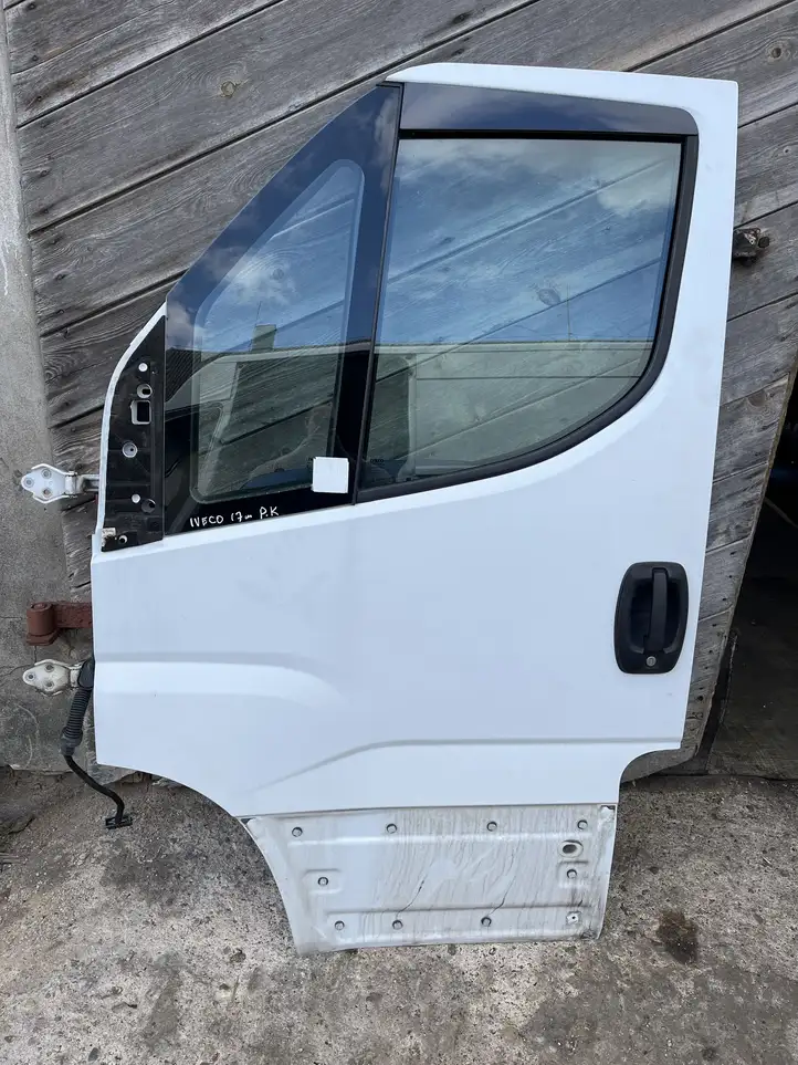 Iveco Daily Daily 6th gen (2012 - 2020) Дверь — фото 1