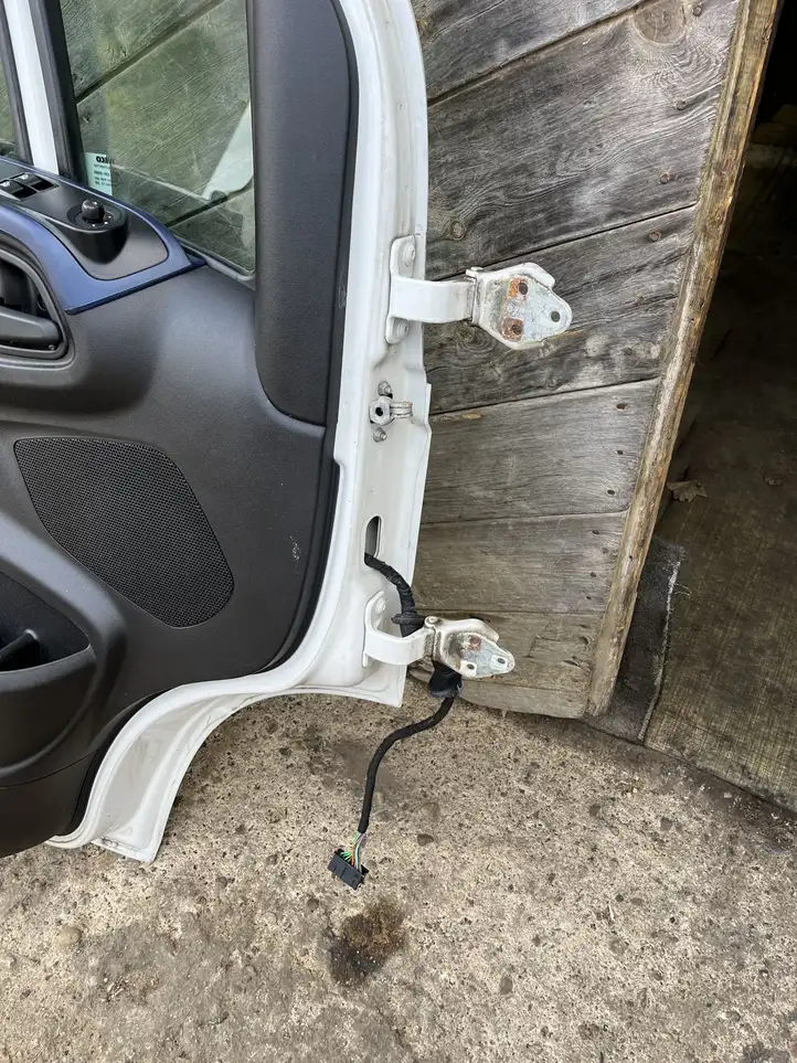 Iveco Daily Daily 6th gen (2012 - 2020) Дверь — фото 2