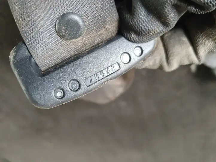 Toyota Avensis Verso (2004 - 2009) 0431041 Передний ремень безопасности — фото 2