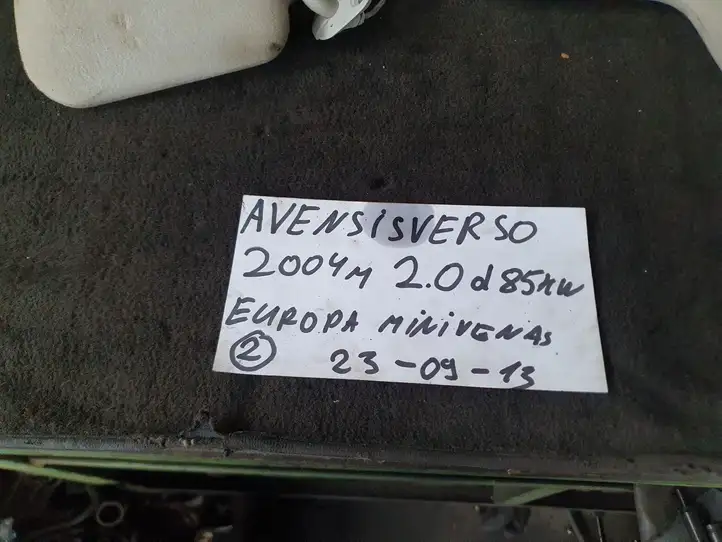 Toyota Avensis Verso (2004 - 2009) Солнцезащитный козырек — фото 5