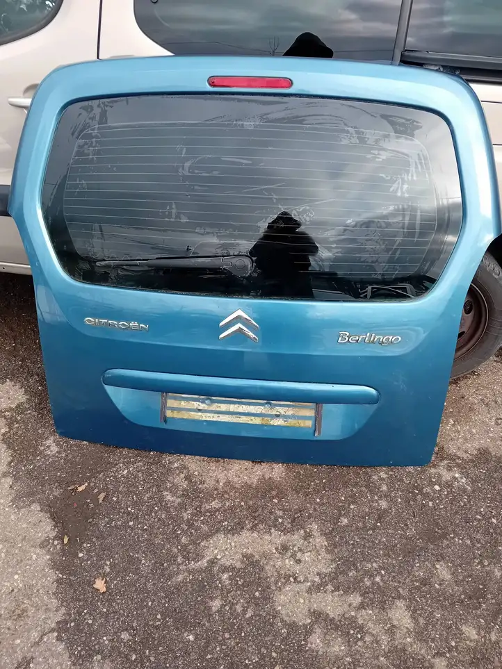 Citroen Berlingo (2008 - 2012) Крышка багажника — фото 2