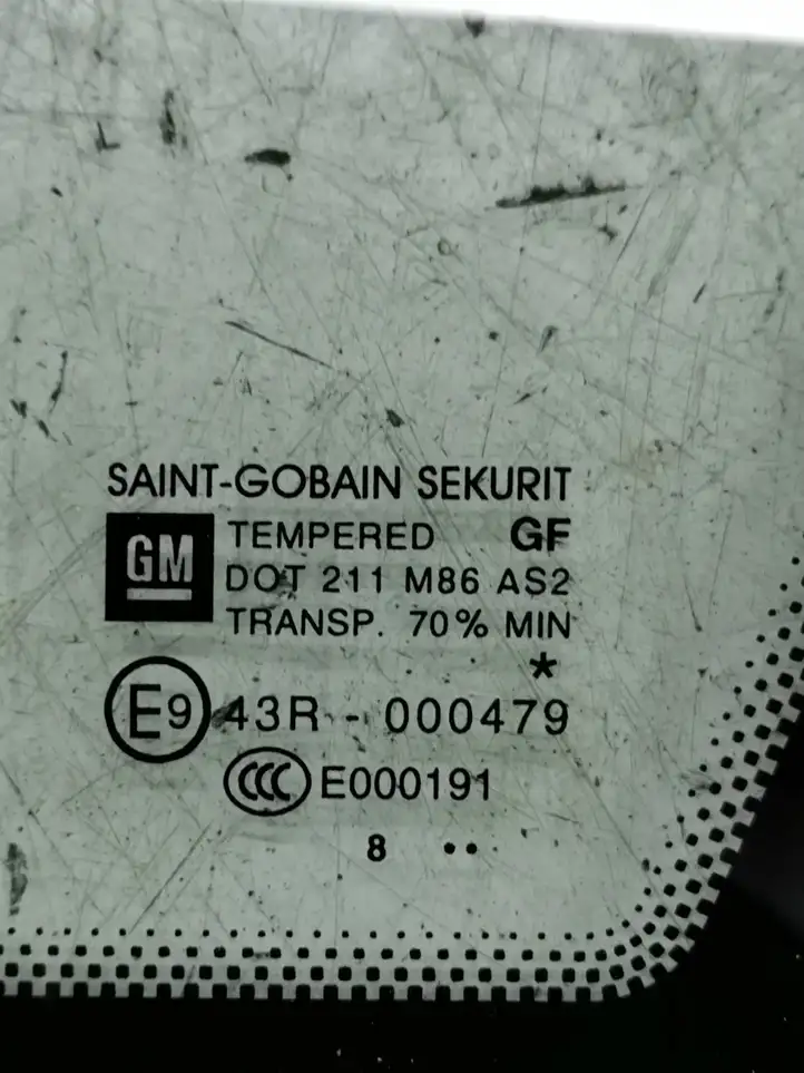 Opel Corsa E (2014 - 2019) 43R000479 Треугольное стекло кузова — фото 3