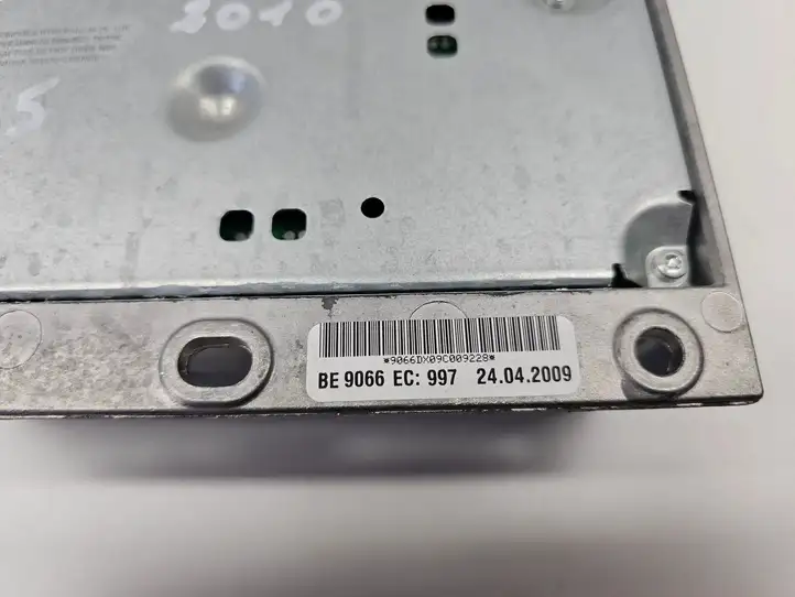 Mercedes-Benz E W212 (2009 - 2016) A2128700194 Усилитель звука — фото 6