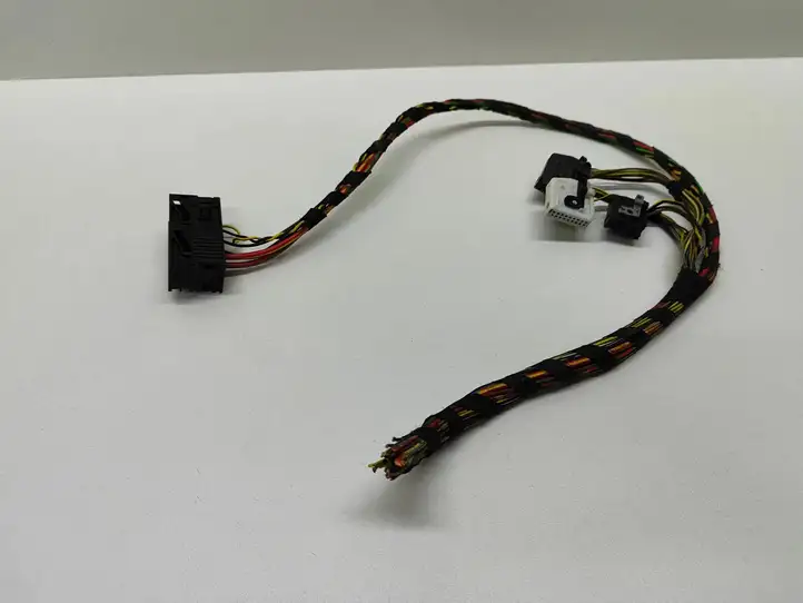 BMW 5 E60 E61 (2004 - 2010) 963558 Прочая электропроводка — фото 4