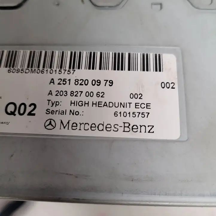 Mercedes-Benz R W251 (2005 - 2013) A2518200979 Магнитола / мультимедийная система — фото 2