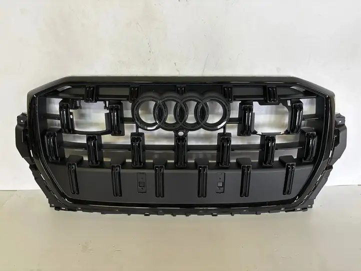 Audi Q7 4M (2019 - ) 4M0853651B Передняя решетка — фото 1