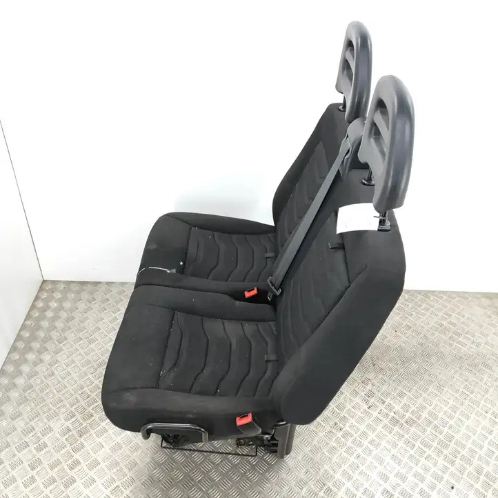 Iveco Daily Daily 6th gen (2012 - 2020) 5801606014 Переднее сиденье пассажира — фото 2