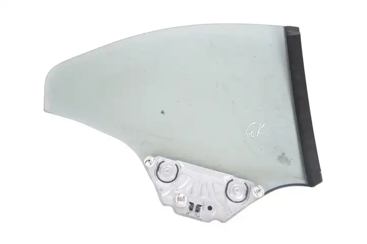 BMW 4 F32 F33 (2013 - 2017) 43R001025 Заднее боковое стекло — фото 3