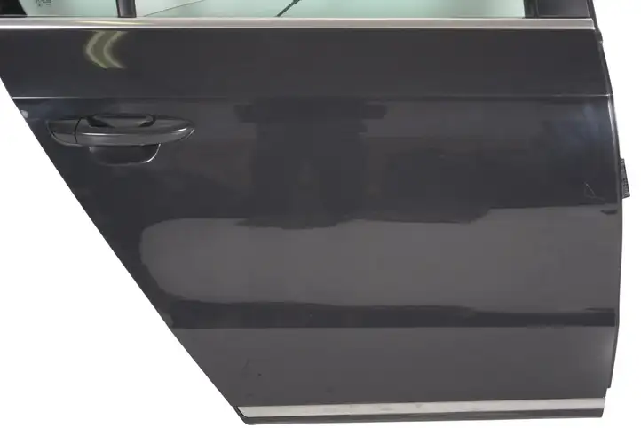Volkswagen PASSAT B7 (2011 - 2014) Задняя дверь — фото 2