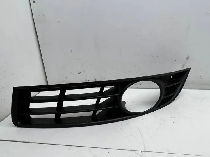 Volkswagen PASSAT B6 (2005 - 2010) 3C0853665A Решетка противотуманной фары — фото 1