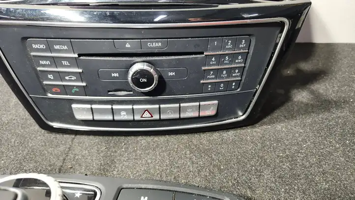 Mercedes-Benz GLE W166/C292 (2015 - 2019) A1669003821 Магнитола / мультимедийная система — фото 3